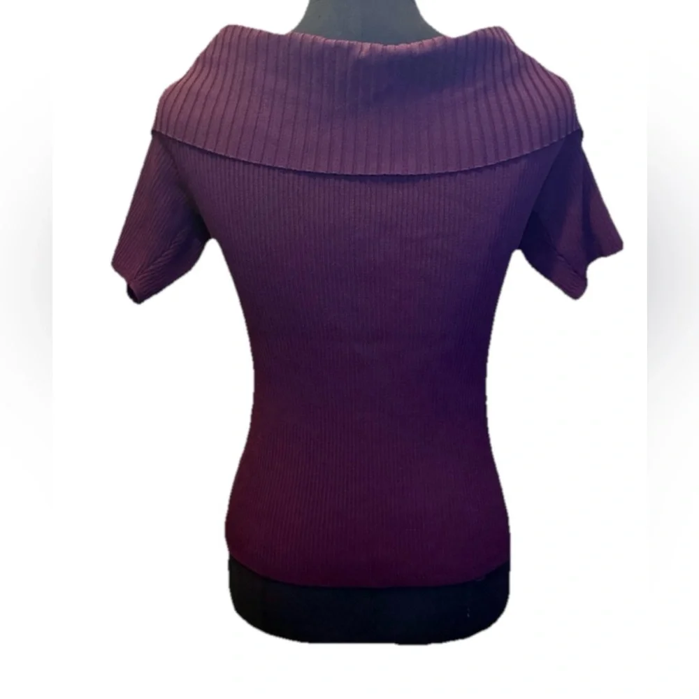 Stylish Burgundy Off The Shoulder Short Sleeve Sweater by 7th Avenue, Large, NWT - Picture 3 of 13
